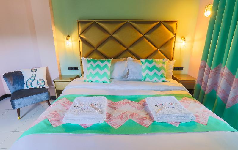 Wi-Ki-Woo (Adults Only) Aparthotel San Antonio  Exterior photo